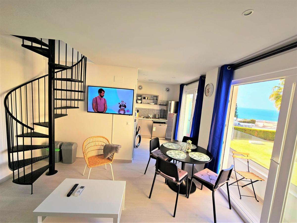 Oceanfront Duplex With A Rooftop Pool And Terrace 엘푸에르토데산타마리아 외부 사진